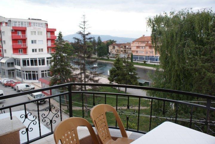 Jovanoski Apartments Struga Quarto foto